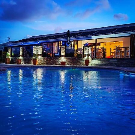 Aviators Paradise Guest House موسيلباي المظهر الخارجي الصورة