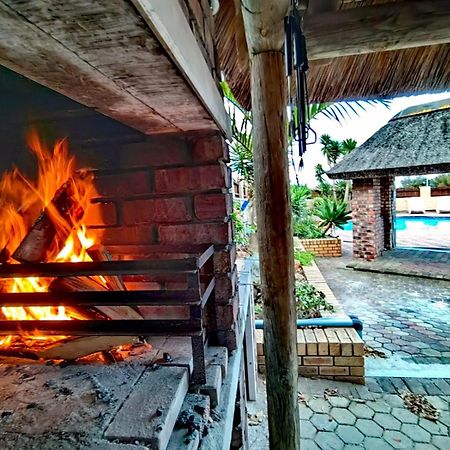 Aviators Paradise Guest House موسيلباي المظهر الخارجي الصورة