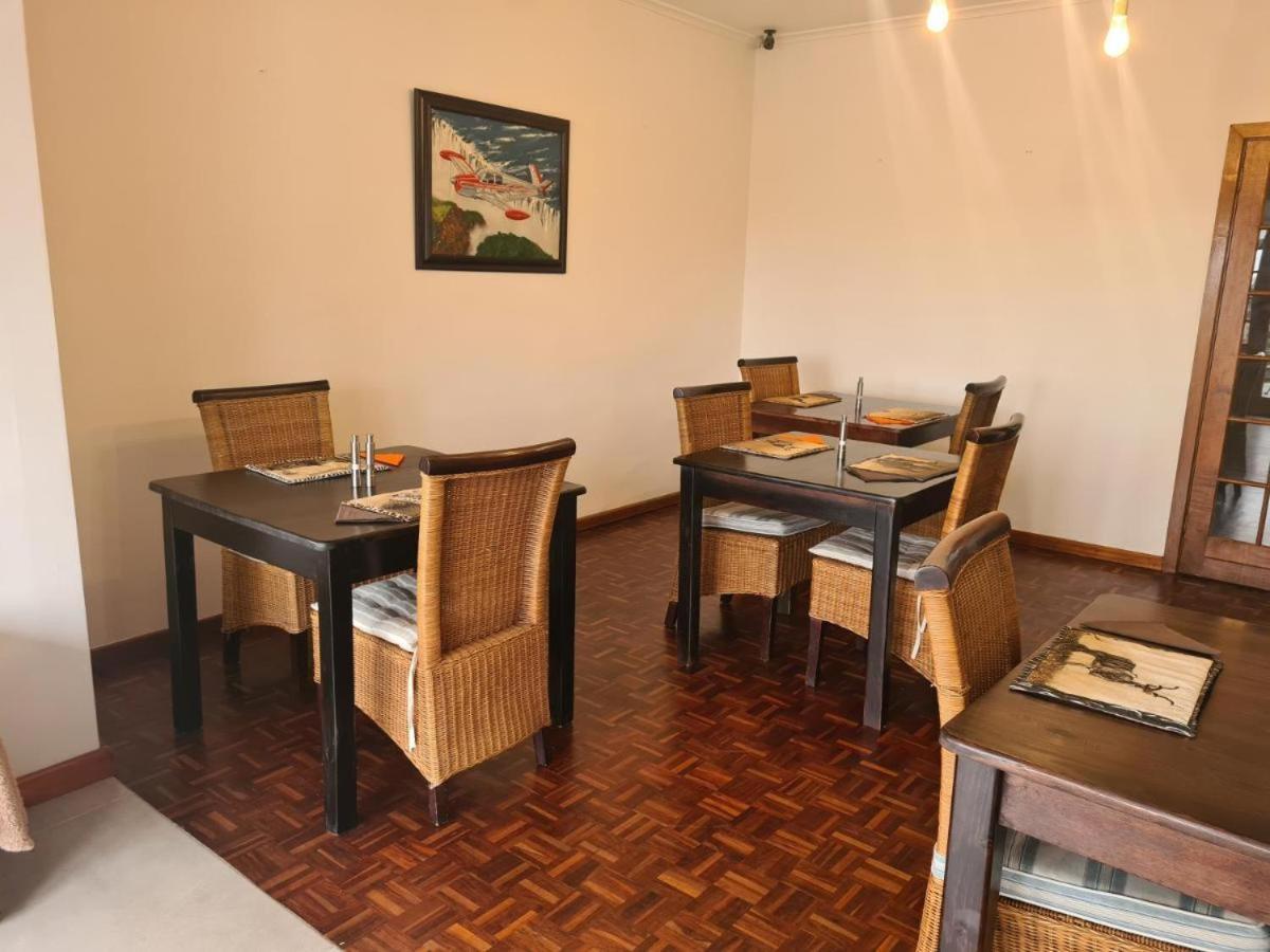 Aviators Paradise Guest House موسيلباي المظهر الخارجي الصورة