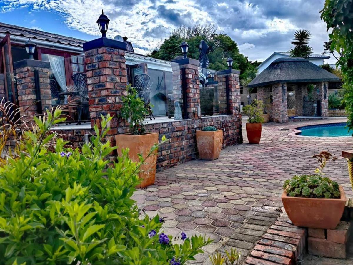 Aviators Paradise Guest House موسيلباي المظهر الخارجي الصورة